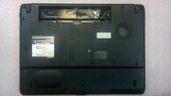 Поддон ноутбука Toshiba satellite L300-21R б.у. - Торгово Сервисный Центр "Novocomp", Новоуральск, Екатеринбург